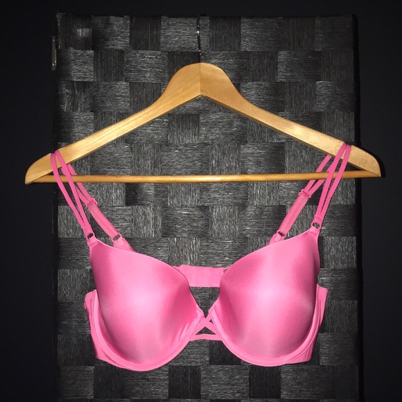 Victoria’s Secret Nylon Bra - Picture 1 of 3